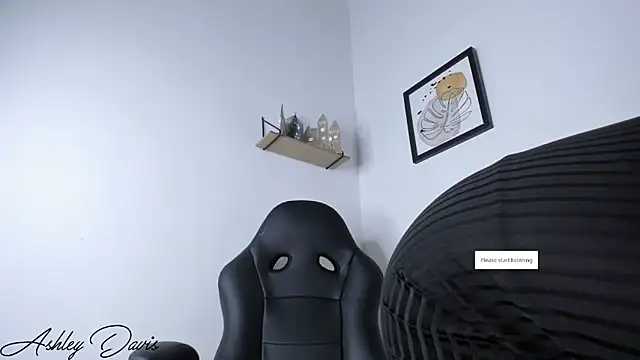 AsshleyDavis online show from December 20, 4:49 am