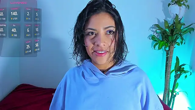 sara-jules online show from March 2, 11:28 am