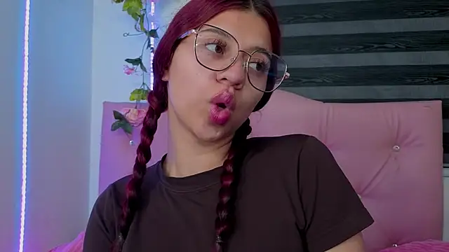 Deva 00 online show from July 7, 6:05 am