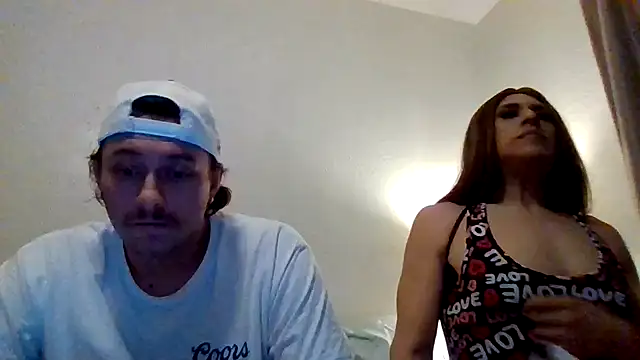 Tallhungandcloudy online show from February 19, 1:38 am