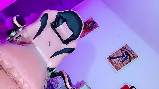 sexy girlts online show from April 26, 6:00 am