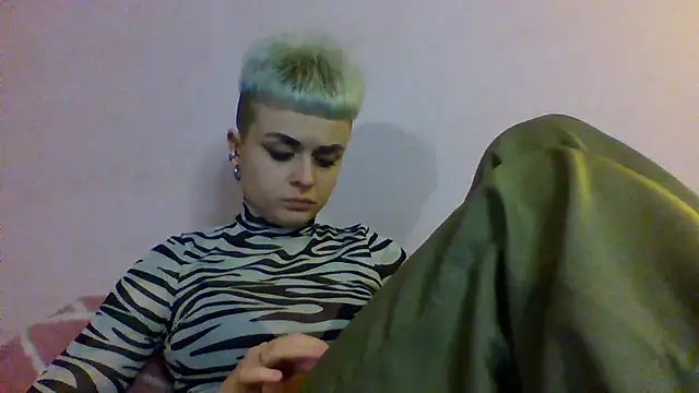 AlisaDear257 online show from March 10, 4:55 pm