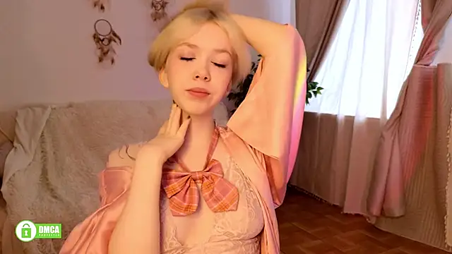 Rochelle kitty online show from April 26, 2:48 pm