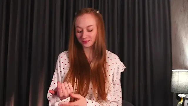 NoellaWortz online show from March 8, 12:09 pm