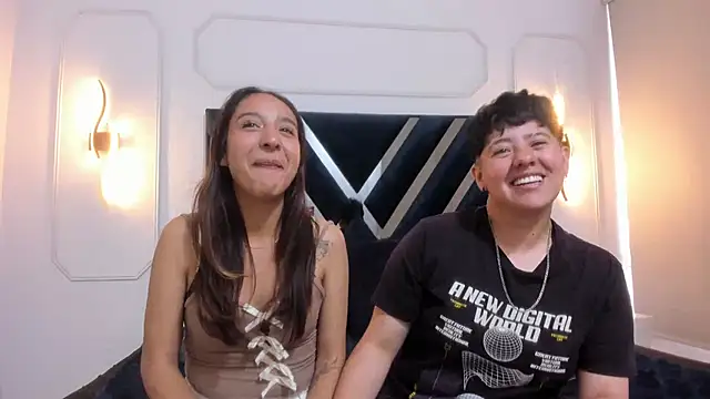 Gaia n Nix online show from February 10, 8:12 pm