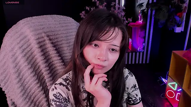 May Ling online show from July 4, 4:36 pm
