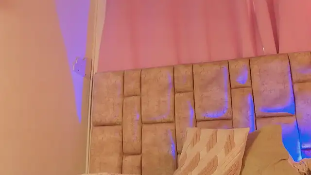 MelanyStone  online show from March 20, 2:44 pm