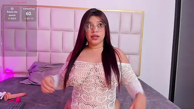 abigail johnson online show from April 22, 3:14 am