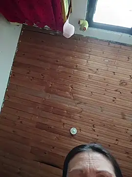 Layla Zaid online show from June 5, 2:34 pm
