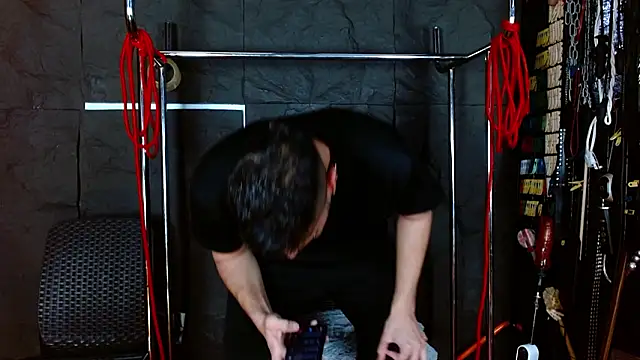 Master kratos and Megan online show from March 28, 5:45 pm