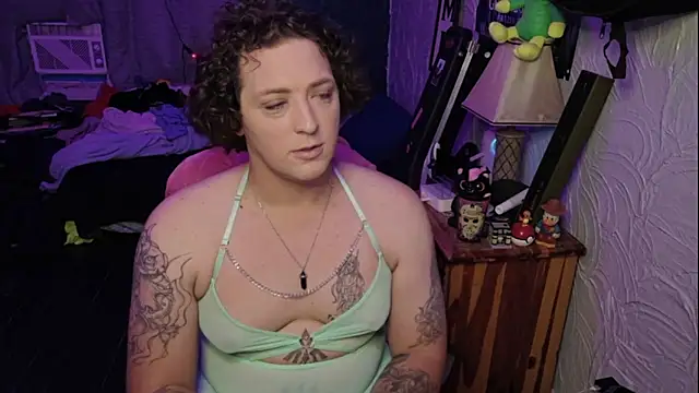 Abagail soft online show from April 27, 2:30 am