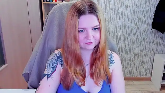 AnitaXVine online show from March 4, 12:01 pm