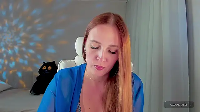 she wolf online show from April 27, 2:03 pm