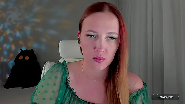 she wolf online show from April 22, 4:37 pm