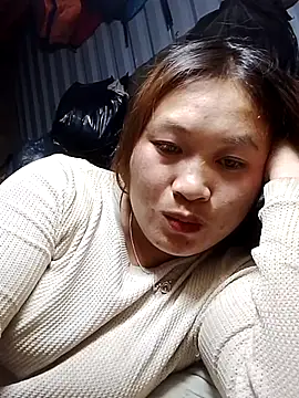 bany-lee online show from April 19, 1:22 pm