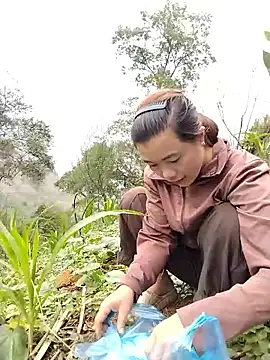 lovely-742 online show from April 19, 9:42 am