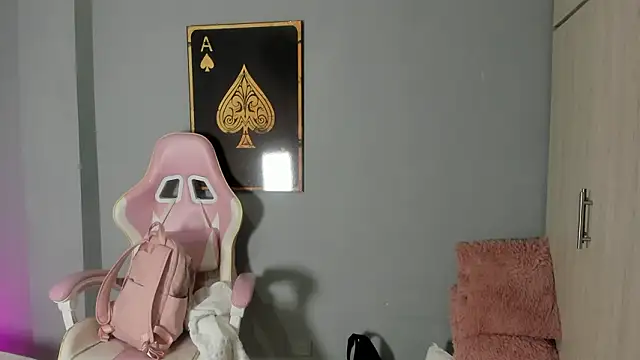 Zaphiro  Sky online show from March 9, 8:50 am