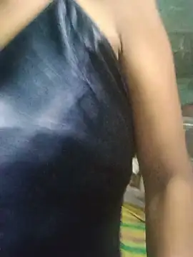 Desi Couple P online show from June 2, 11:50 pm