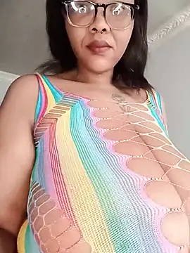 ShantelBootyBoobs online show from July 28, 12:01 pm
