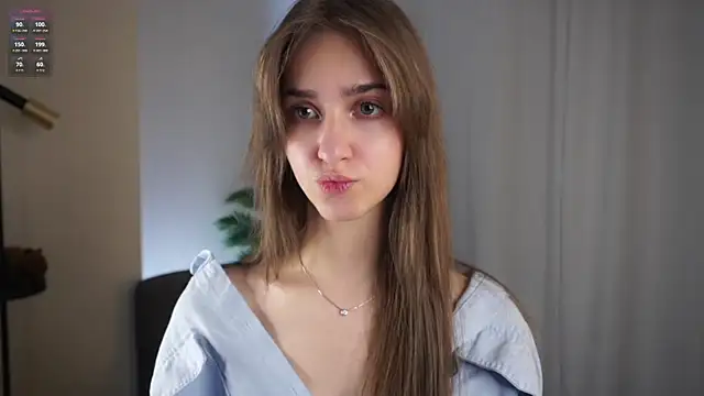 ClarineCasebolt online show from April 27, 3:36 am