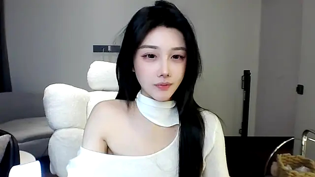 MedeLineayr online show from April 29, 2:53 pm