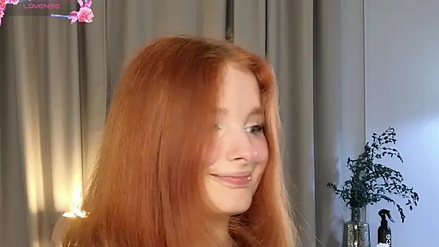 Vixaria online show from April 25, 3:20 pm