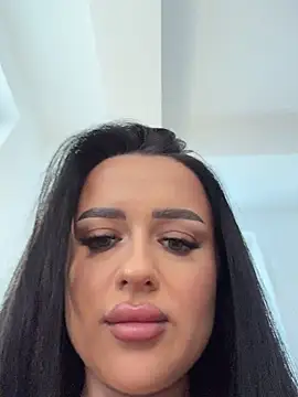 Katty Pery online show from April 24, 2:20 pm