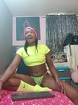 alanalaurent15 online show from April 27, 2:14 pm