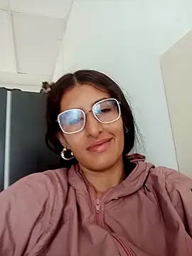 Esperanza  hot online show from February 14, 7:16 pm