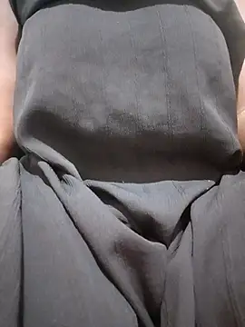 longclit26 online show from April 22, 4:20 am