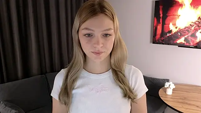 CynthiaaStone online show from February 18, 6:12 am