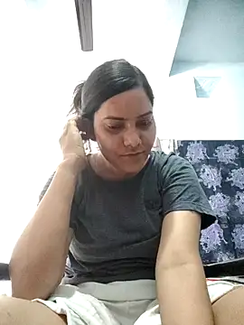 Anushka Singh0 online show from April 20, 4:04 am