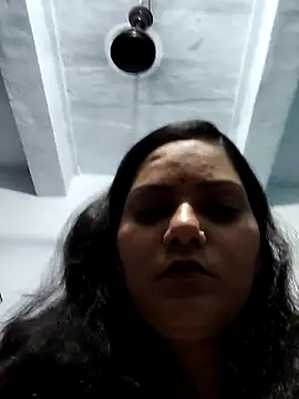 Anushka Singh0 online show from April 19, 4:40 pm