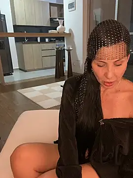 caritoo21 online show from March 5, 2:29 am