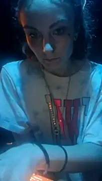 issyamazin online show from April 27, 3:14 am