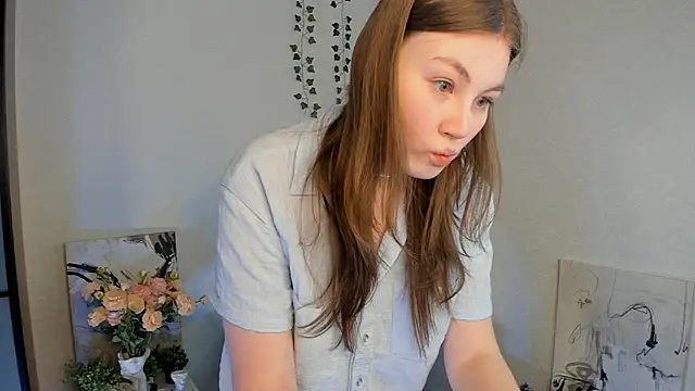 GigiTorros online show from February 19, 5:07 am