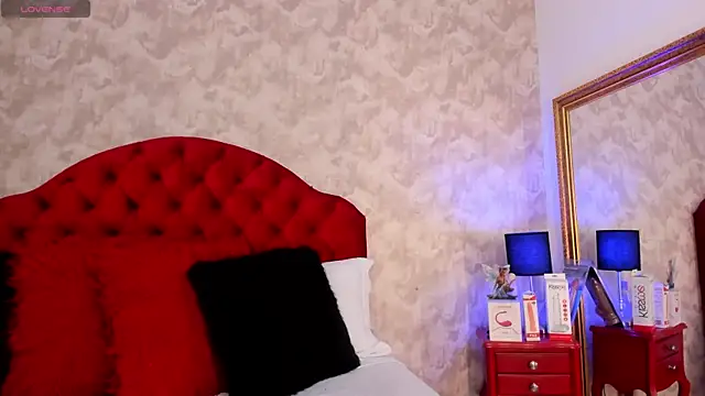 Isabell  26 online show from April 24, 3:48 pm