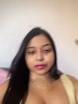 Emmily hott online show from June 3, 5:29 pm