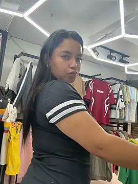 Miss Bella Flame online show from April 6, 4:41 pm