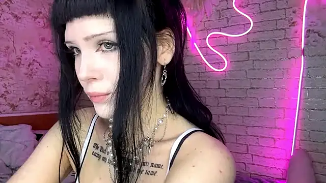 ExiePecue online show from March 4, 11:06 am