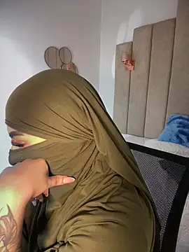 rashaaa  online show from April 10, 1:55 am