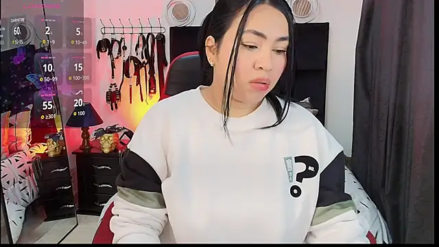 Liu wen  online show from July 25, 1:18 pm