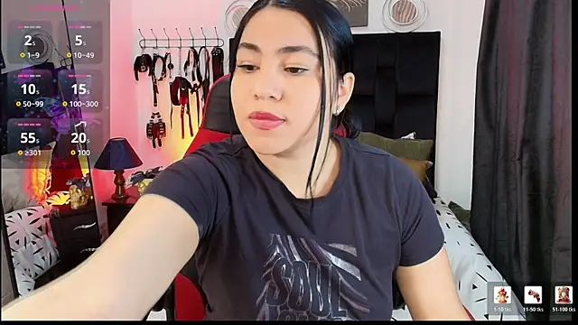 Liu wen  online show from July 27, 9:01 pm