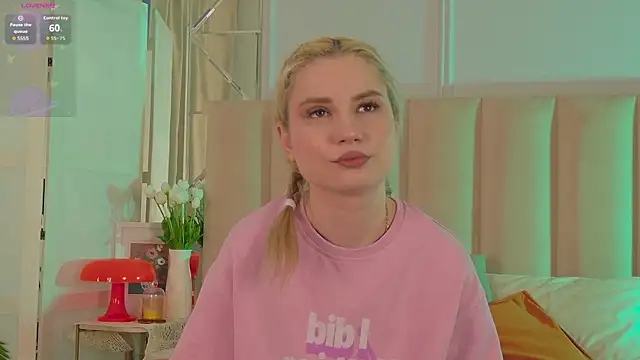 JadenLove  online show from April 25, 5:10 pm