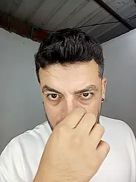 Gissele Rubi online show from March 5, 12:45 pm