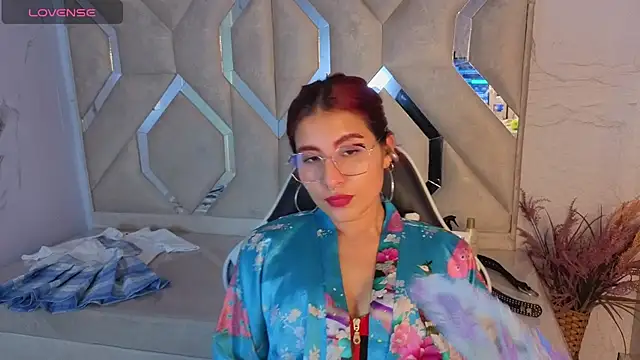 emily  tp online show from March 7, 2:40 am