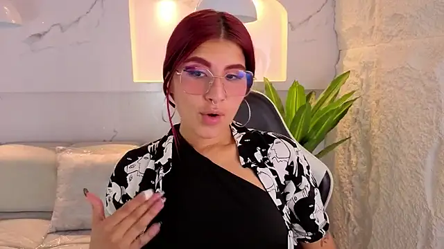 emily  tp online show from February 24, 12:48 pm