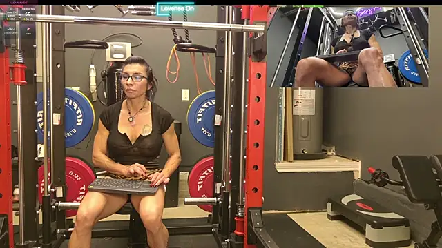 lunasexy79 online show from April 23, 3:03 pm