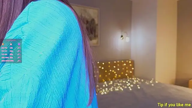 Crystal Diva online show from April 27, 9:39 am