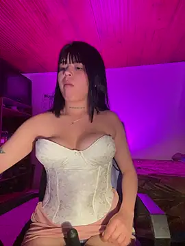 violet19x online show from March 13, 11:39 pm